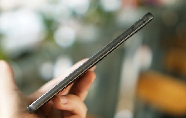 LG G6 có kích thước khá mỏng
