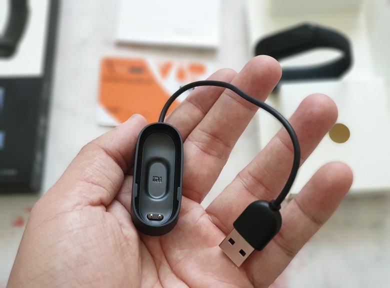 dock sạc Xiaomi Mi Band 4