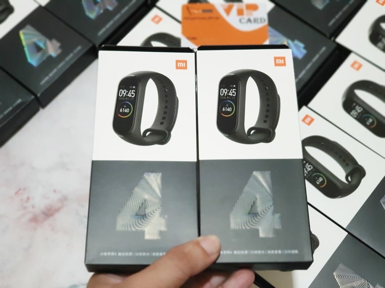 hộp đựng của Xiaomi Mi Band 4