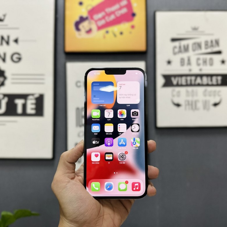 iPhone 13 Pro Max Trôi bảo hành màn hình lớn OLED sắc nét