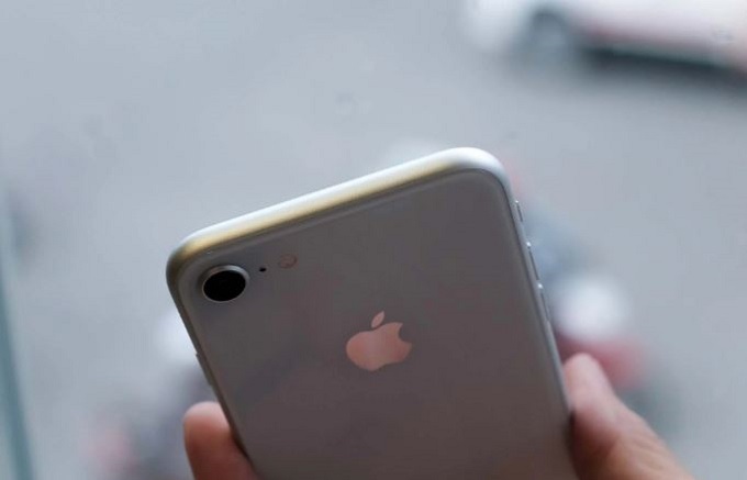Camera iPhone 8 (Chưa Active - Trôi Bảo Hành) 