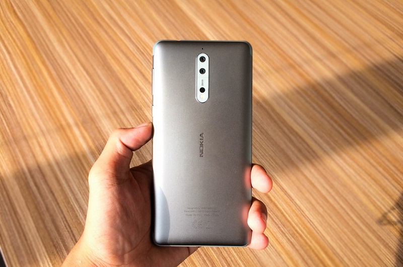Nokia 8
