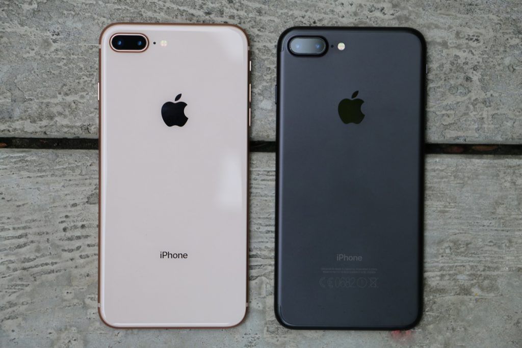So sánh iPhone 7 Plus vs iPhone 8 Plus: Mua con nào khi giá đang quá hời