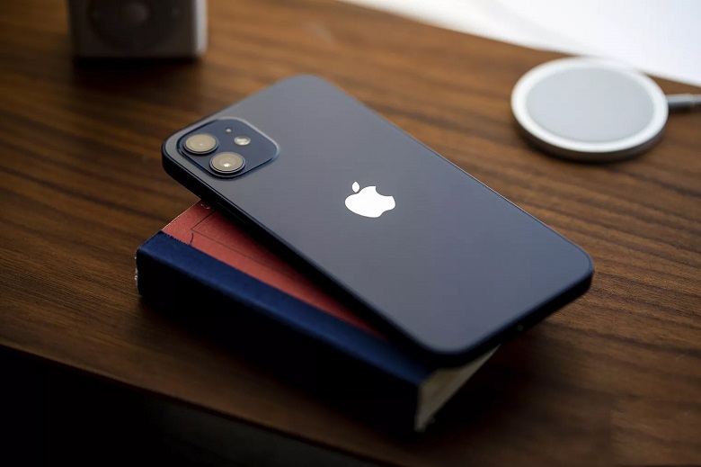 kiểu dáng iphone 12 series
