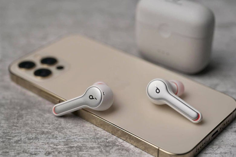 thiết kế iPhone 12 Pro Max