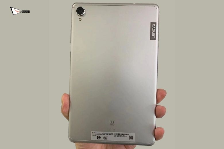 ngoại hình Lenovo Tab M8