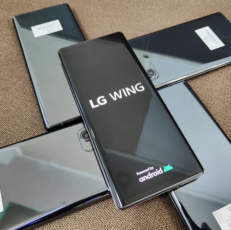 LG Wing 5G (8GB - 128GB) Like New 99%
