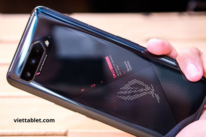 Asus ROG Phone 5 thiết kế