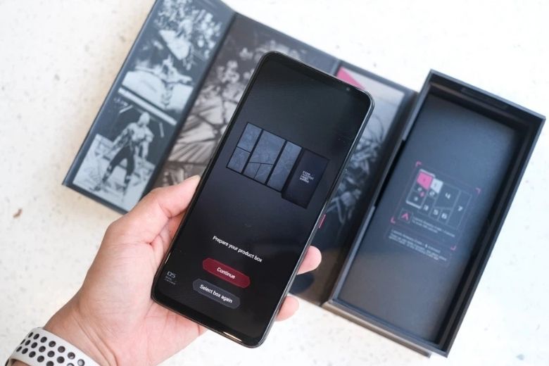 mở hộp asus rog phone 5