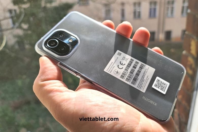 trên tay xiaomi mi 11 lite