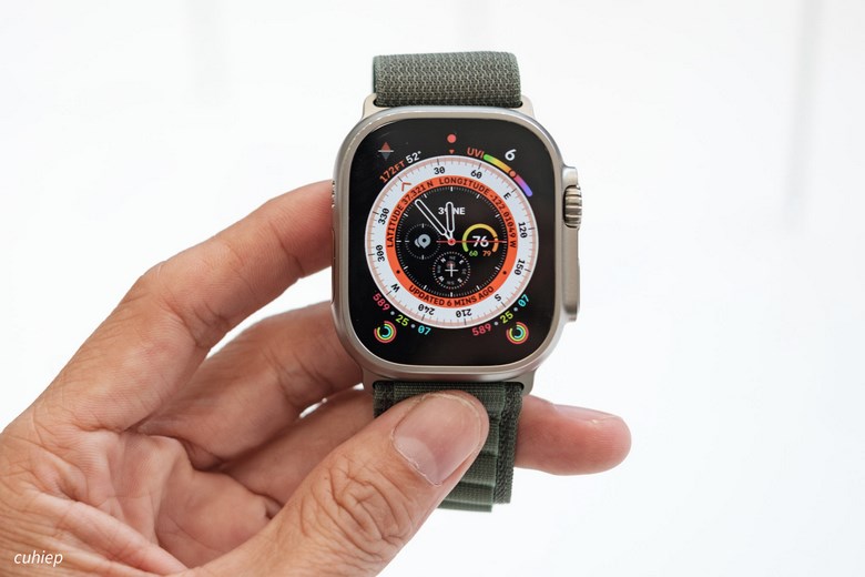 trên tay Apple Watch Ultra