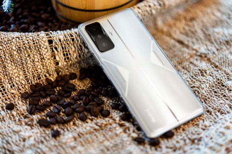 Thiết kế Redmi K50 Gaming