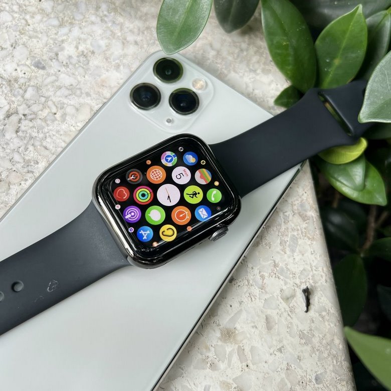 Có nên mua Apple Watch Bản Thép?