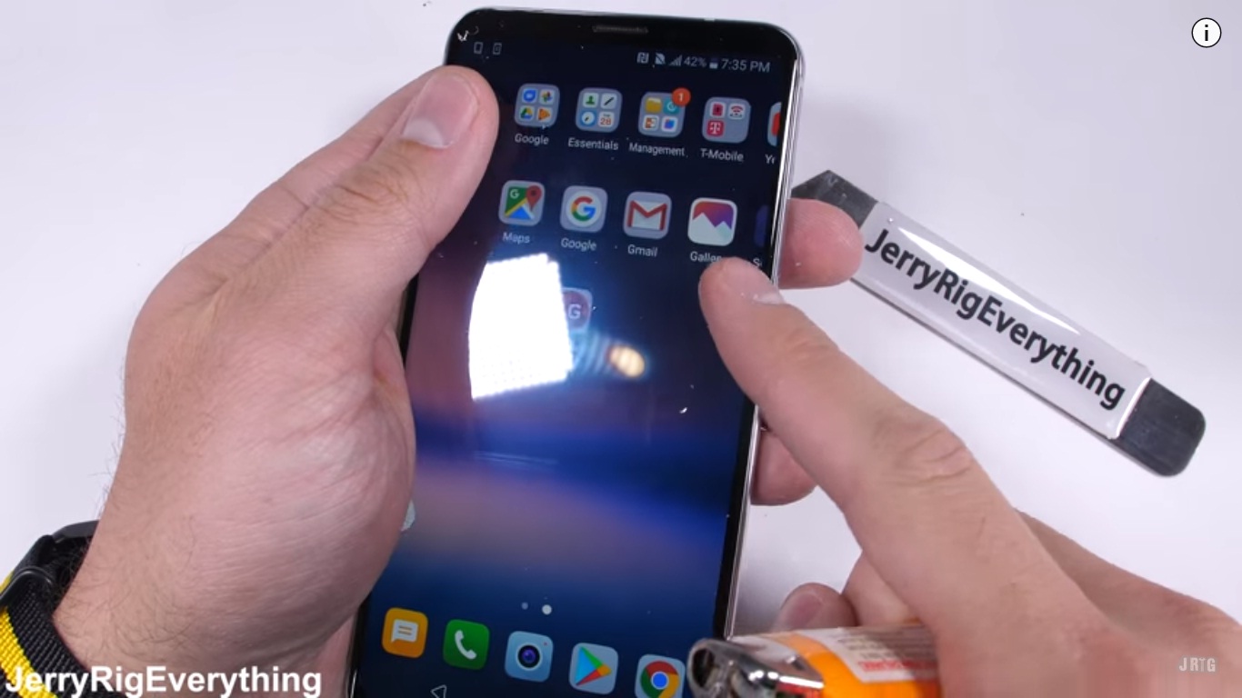 hơ lữa màn hình của LG V30