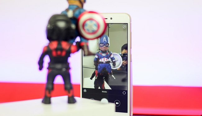 mặt trước Xiaomi Redmi 4X