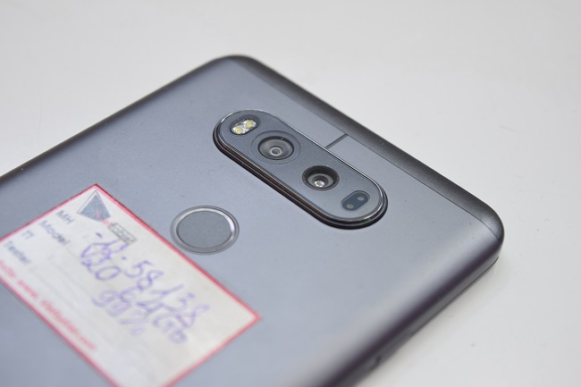 LG V20