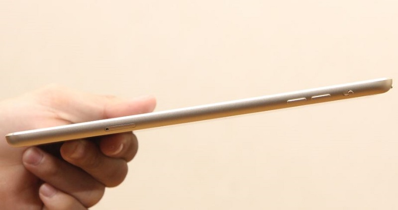 Cạnh phải iPad Mini 3