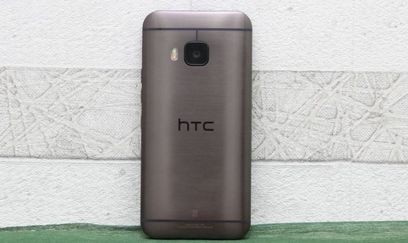 HTC One M9
