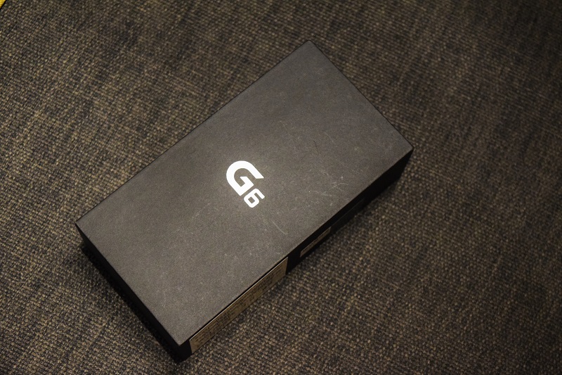 Hình ảnh LG G6: Hộp đựng 