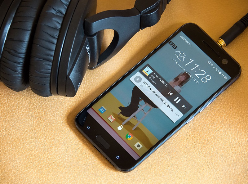 Màn hình HTC 10