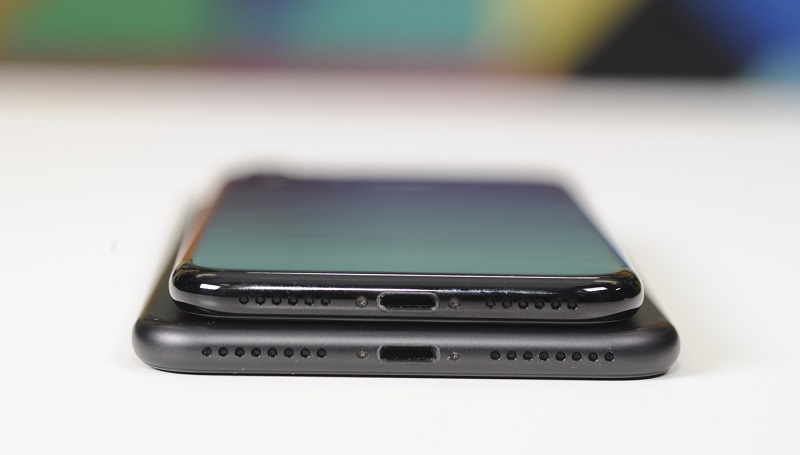 So sánh iPhone 7 và iPhone 7 Plus: Kích thước và trọng lượng