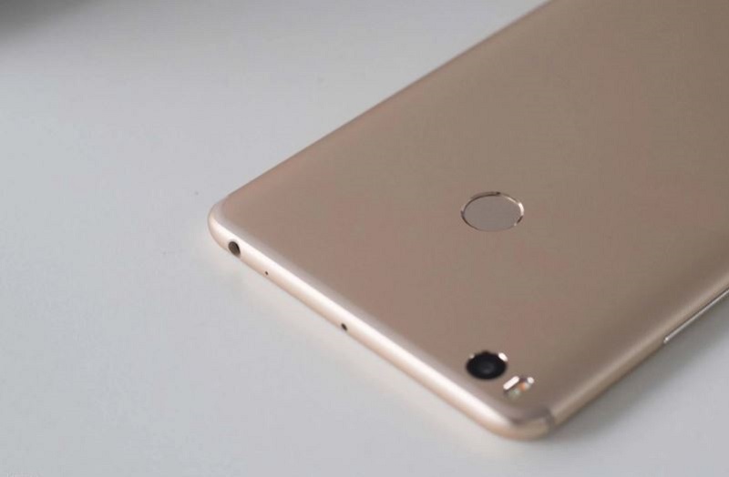 Thiết kế Xiaomi Mi Max 2