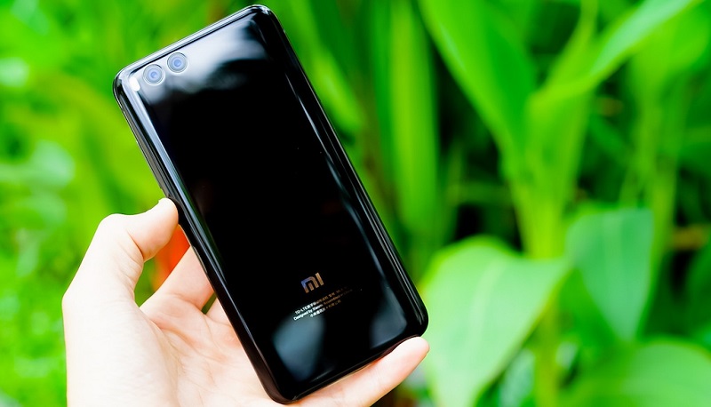 Thiết kế Xiaomi Mi 6