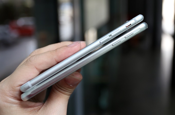 Samsung Galaxy S6 với iPhone 6 Lock: Kích thước