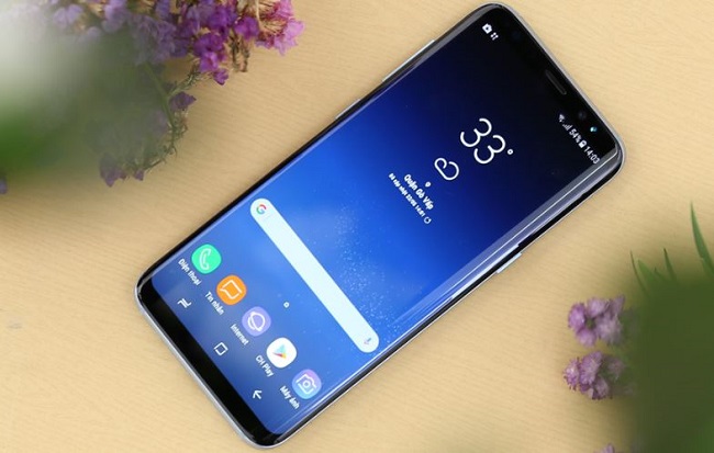 Nên mua Samsung Galaxy S8 hay Galaxy S8 Active: S8