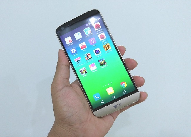 Màn hình LG G5