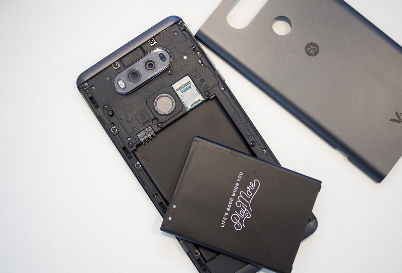 Thiết kế LG V20