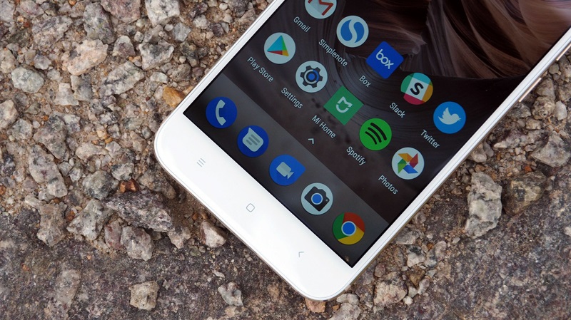 Trên tay Xiaomi Mi A1 Ảnh Xiaomi Mi A1: Cấu hình