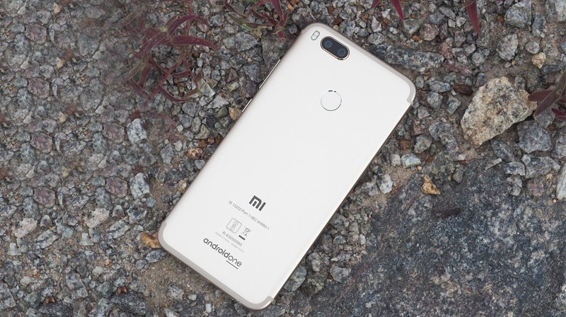 Trên tay Xiaomi Mi A1 Ảnh Xiaomi Mi A1: Tổng thể thiết kế