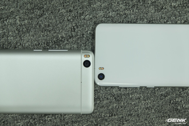 Phần camera của Mi 5s cũng lớn hơn. Tuy nhiên rất may, nó không lồi ra như nhiều mẫu smartphone khác trên thị trường