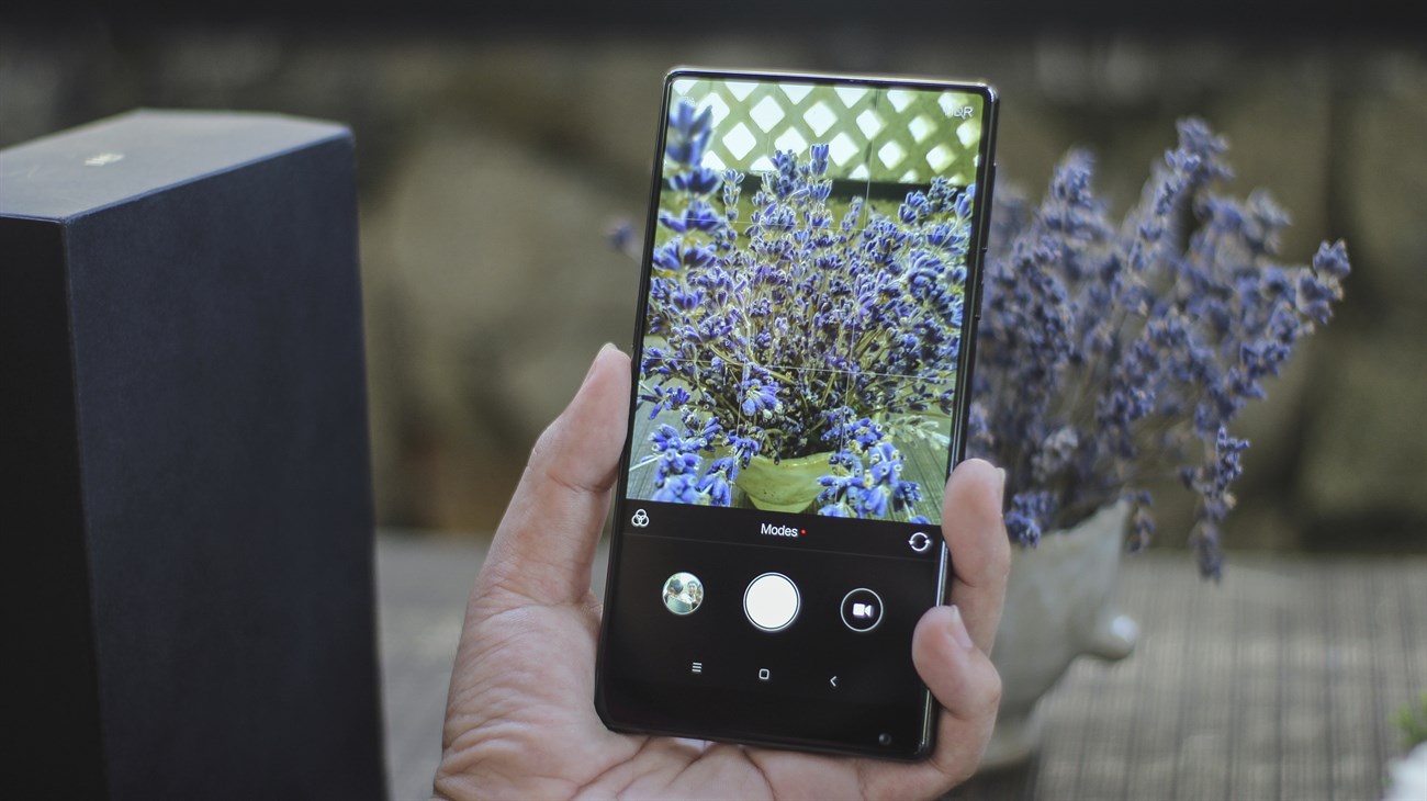 trên tay Xiaomi Mi Mix trên tay Xiaomi Mi Mix