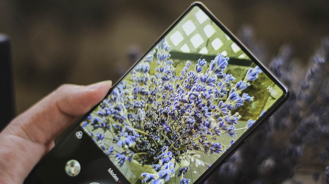 trên tay Xiaomi Mi Mix trên tay Xiaomi Mi Mix