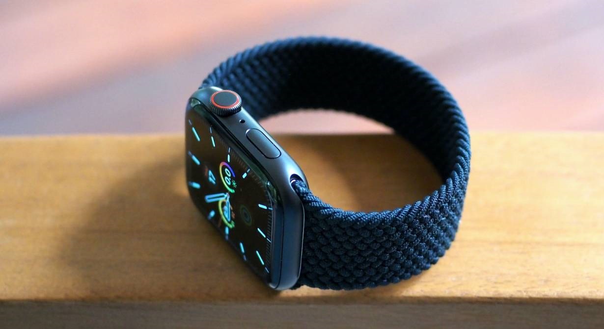 apple se watch 44