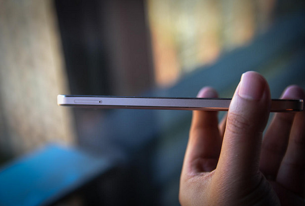 LeTV Le 1s sở hữu thiết kế mỏng và sang trọng