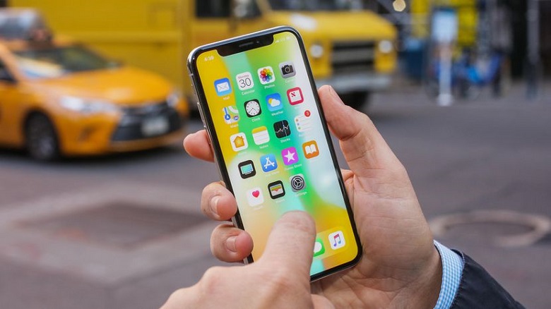 iphone x có màn hình tai thỏ tràn viền