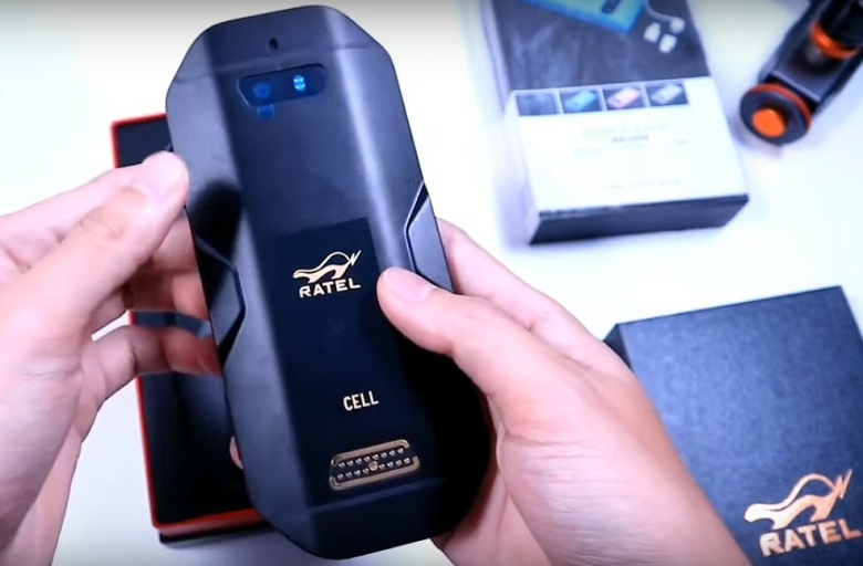 thiết kế Ratel Cell R1020