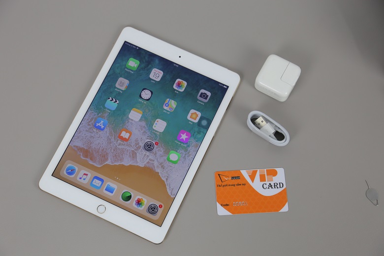 bạn nên dùng iPad 2