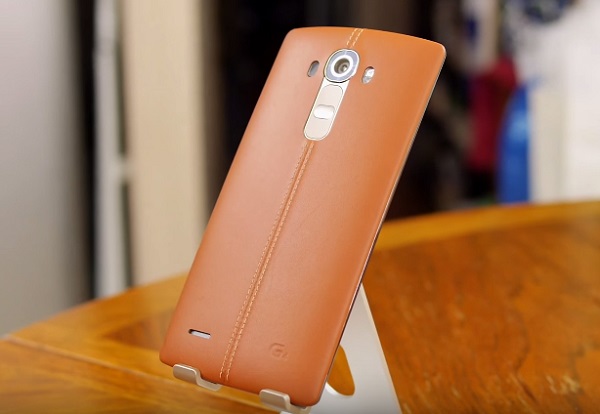 Với thiết kế mặt sau bằng da LG G4 Cũ toát lên vẽ sang trọng và lịch lãm