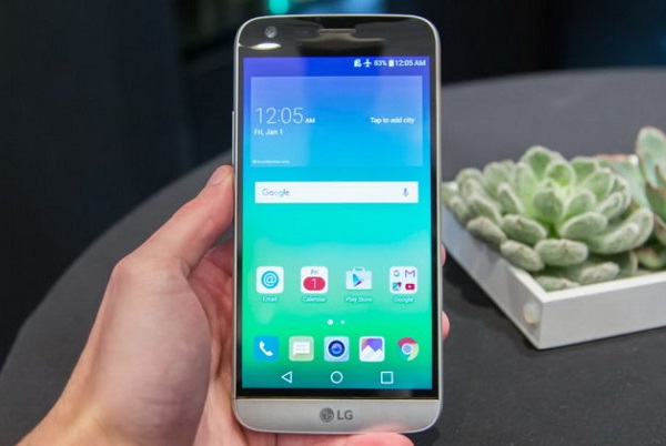LG G5 cũ sẽ mang đến cho người dùng những trải nghiệm chân thực nhất khi xem phim, hay chơi game 3D...