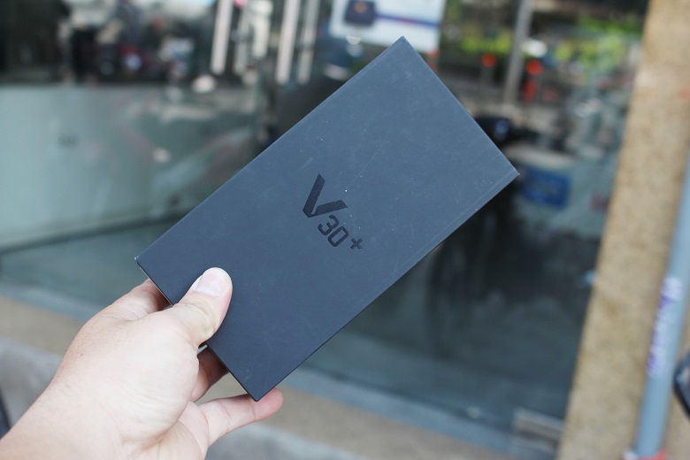 LG V30 Plus