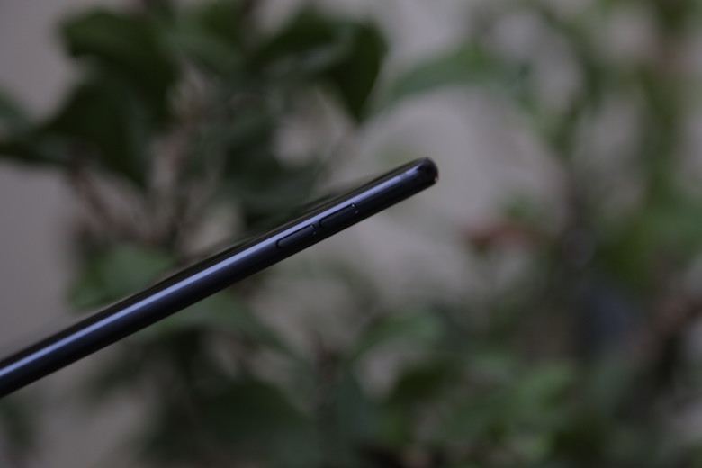 LG V30 Plus cũ mới giá rẻ 3