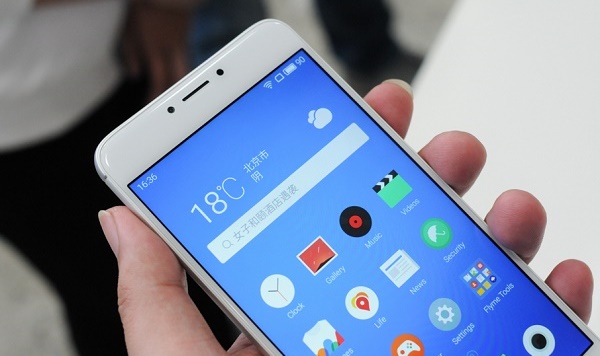 Meizu M3 Note thiết kế mặt trước