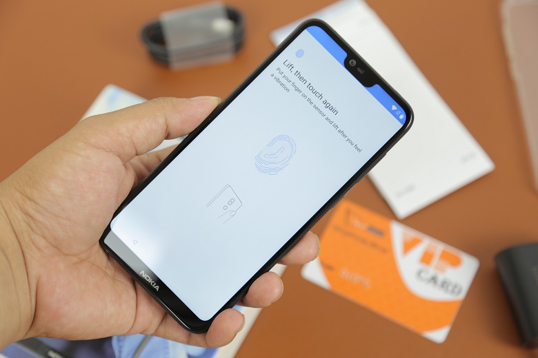 màn hình nokia x6 2018 - lý do mua máy