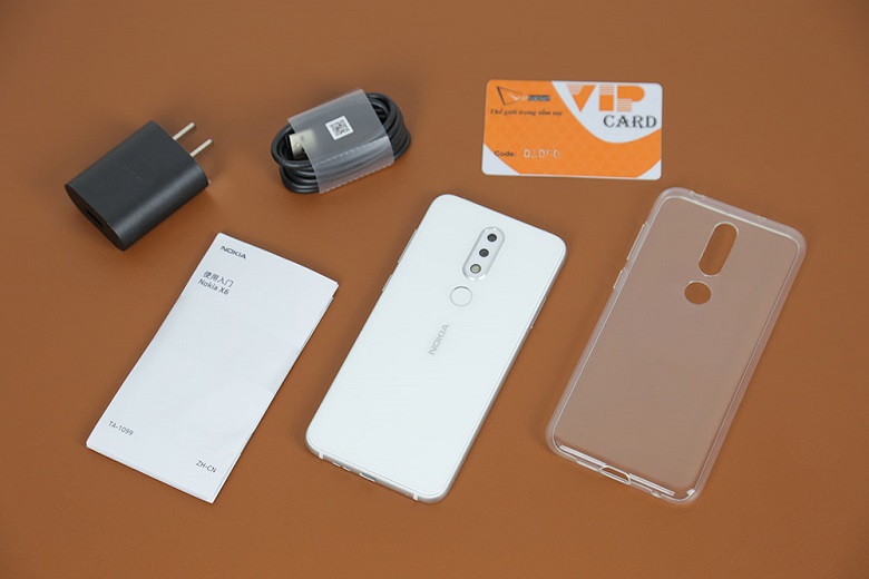 Nokia X6 màu trắng
