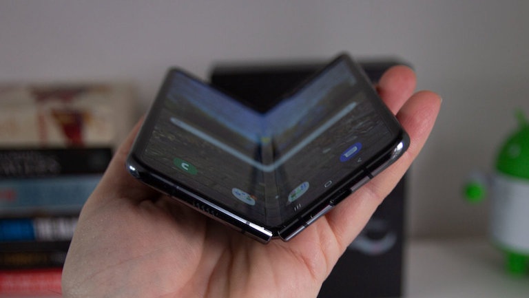 Samsung Galaxy Z Fold 2 5G chinh hãng