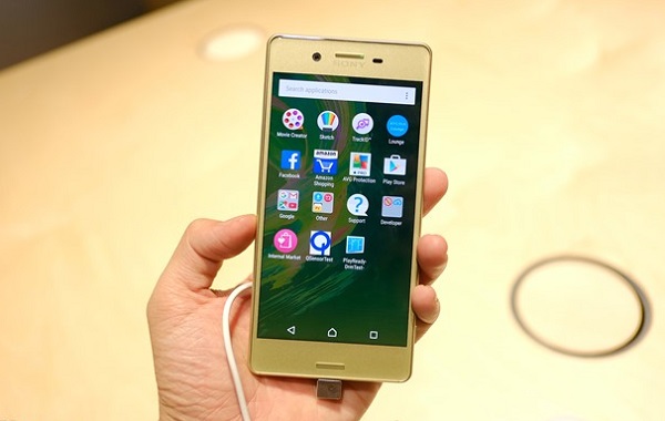 Sony Xperia X 